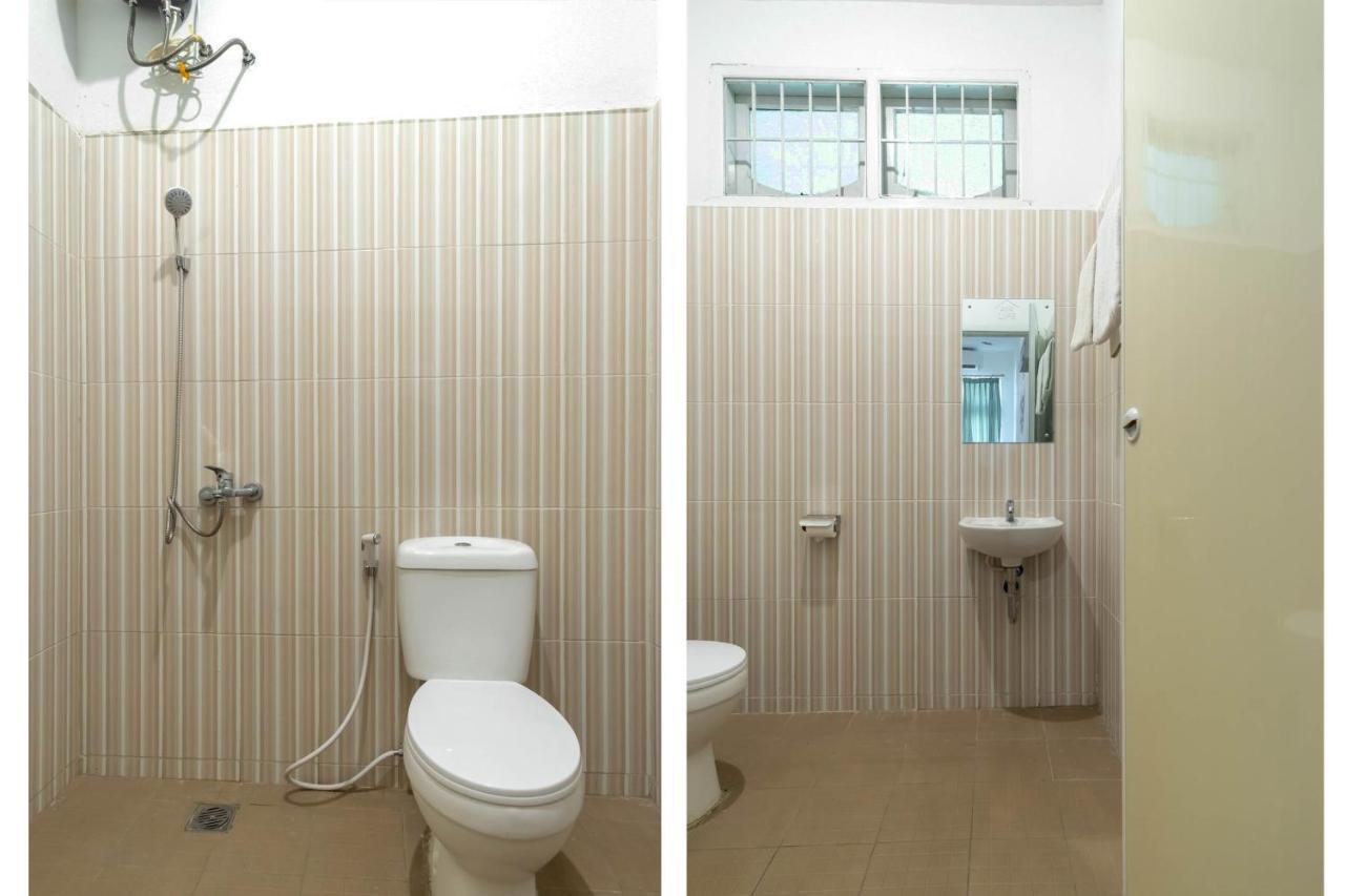 Oyo Living 2843 Raz House Syariah 호텔 메단 외부 사진